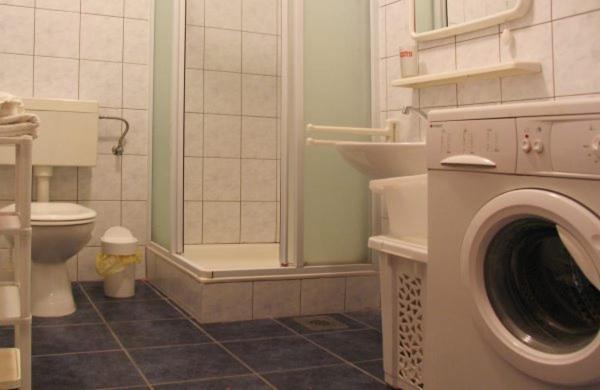 Apartments Kapetanovi Dvori Τρογκίρ Δωμάτιο φωτογραφία