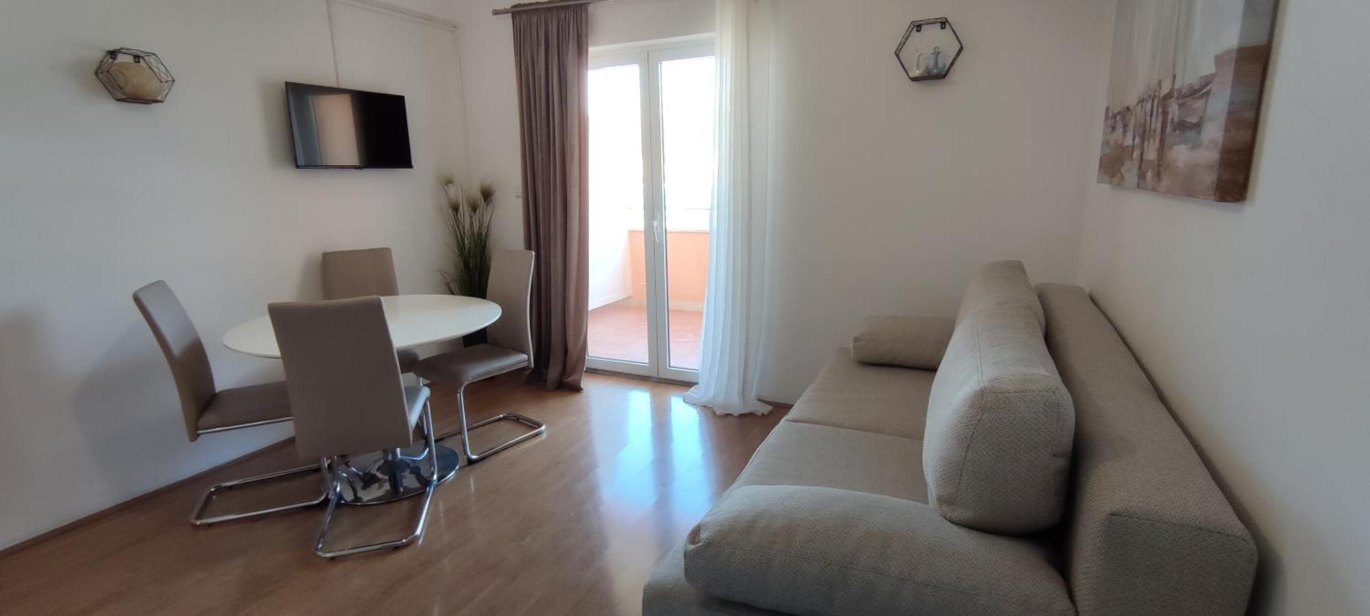 Apartments Kapetanovi Dvori Τρογκίρ Εξωτερικό φωτογραφία