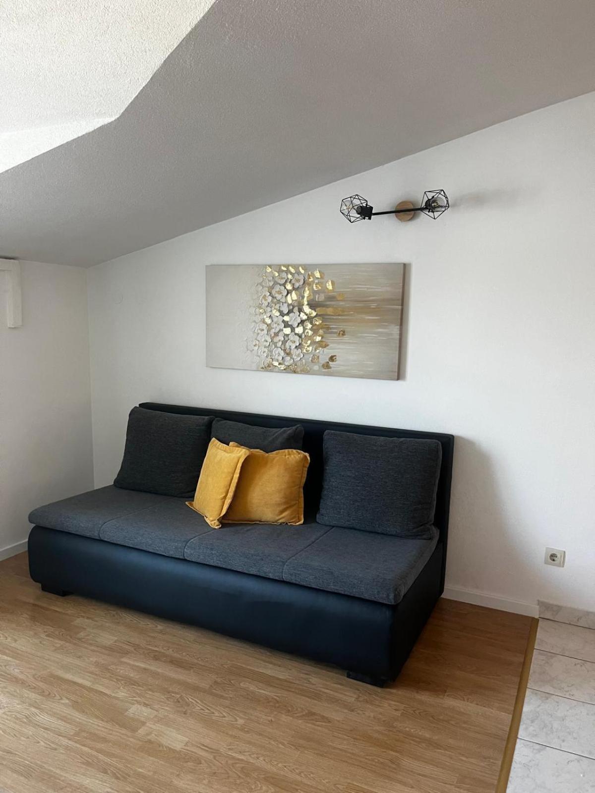 Apartments Kapetanovi Dvori Τρογκίρ Εξωτερικό φωτογραφία