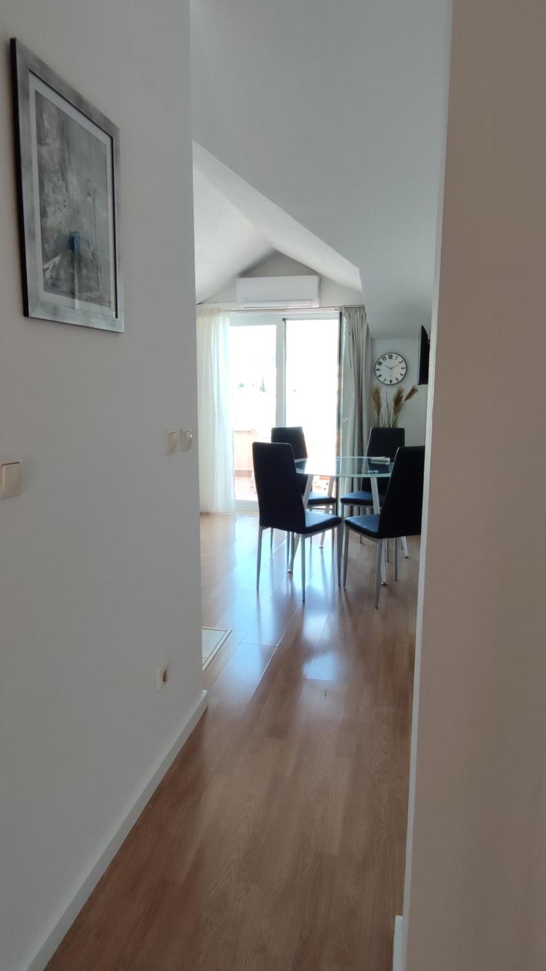 Apartments Kapetanovi Dvori Τρογκίρ Εξωτερικό φωτογραφία
